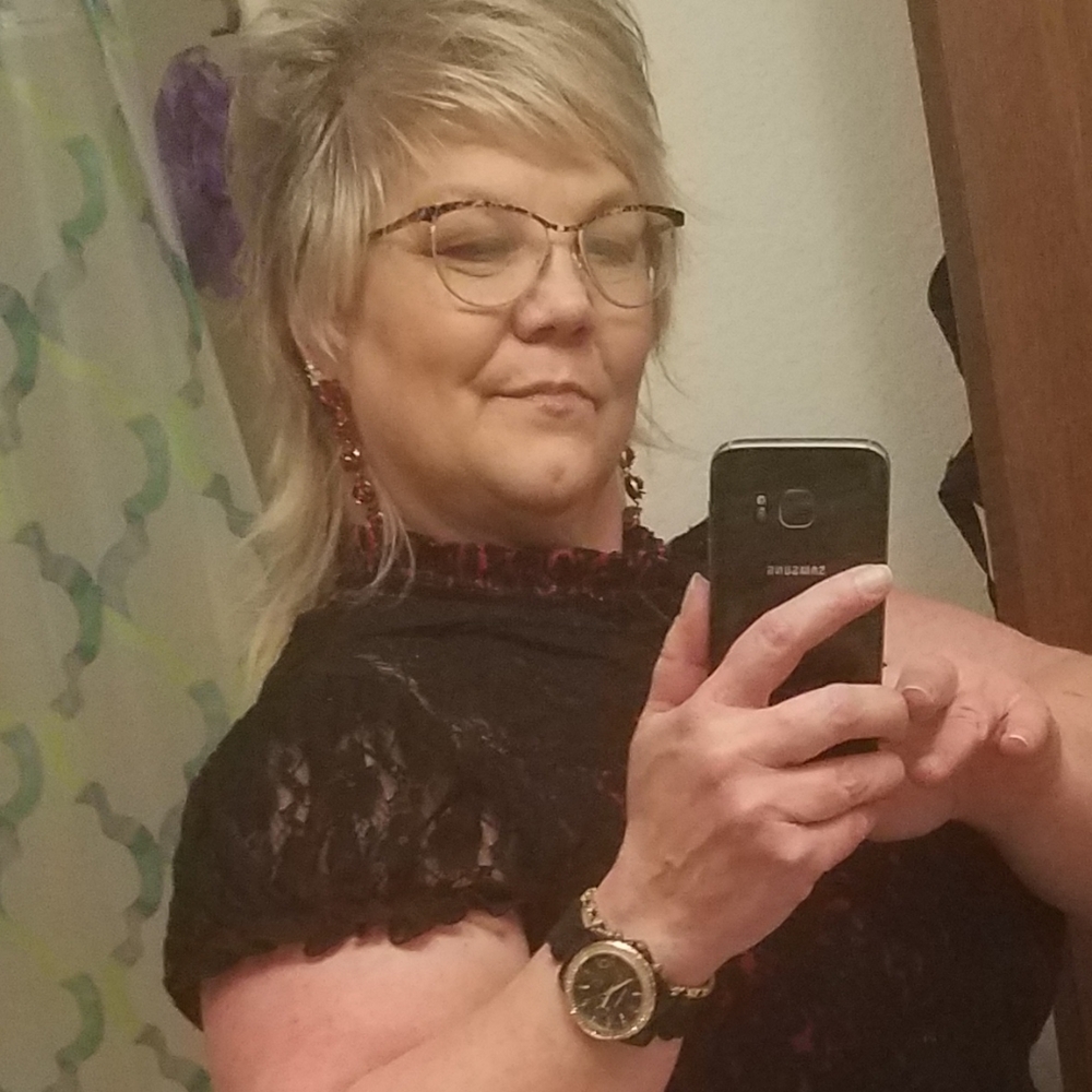 Meet your Posher, Margo